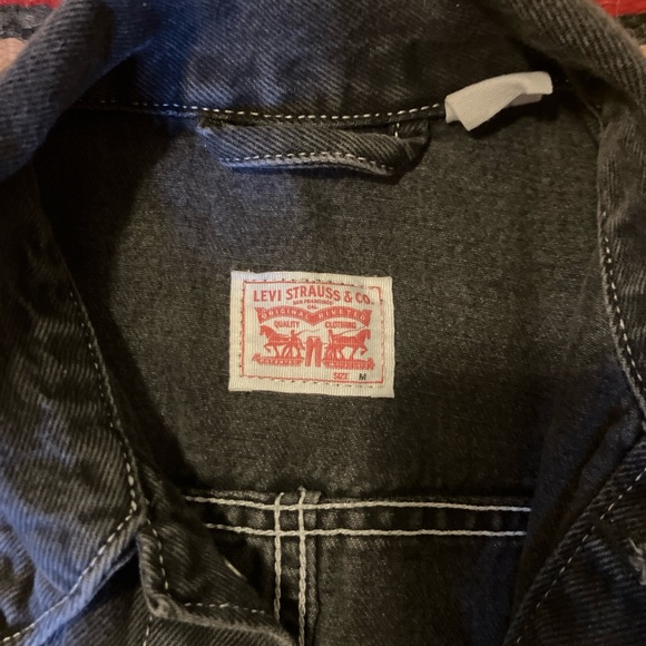 Levi’s Jean Jumpsuit - Picture 7 of 8